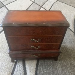 Vintage Wooden Jewelry Box