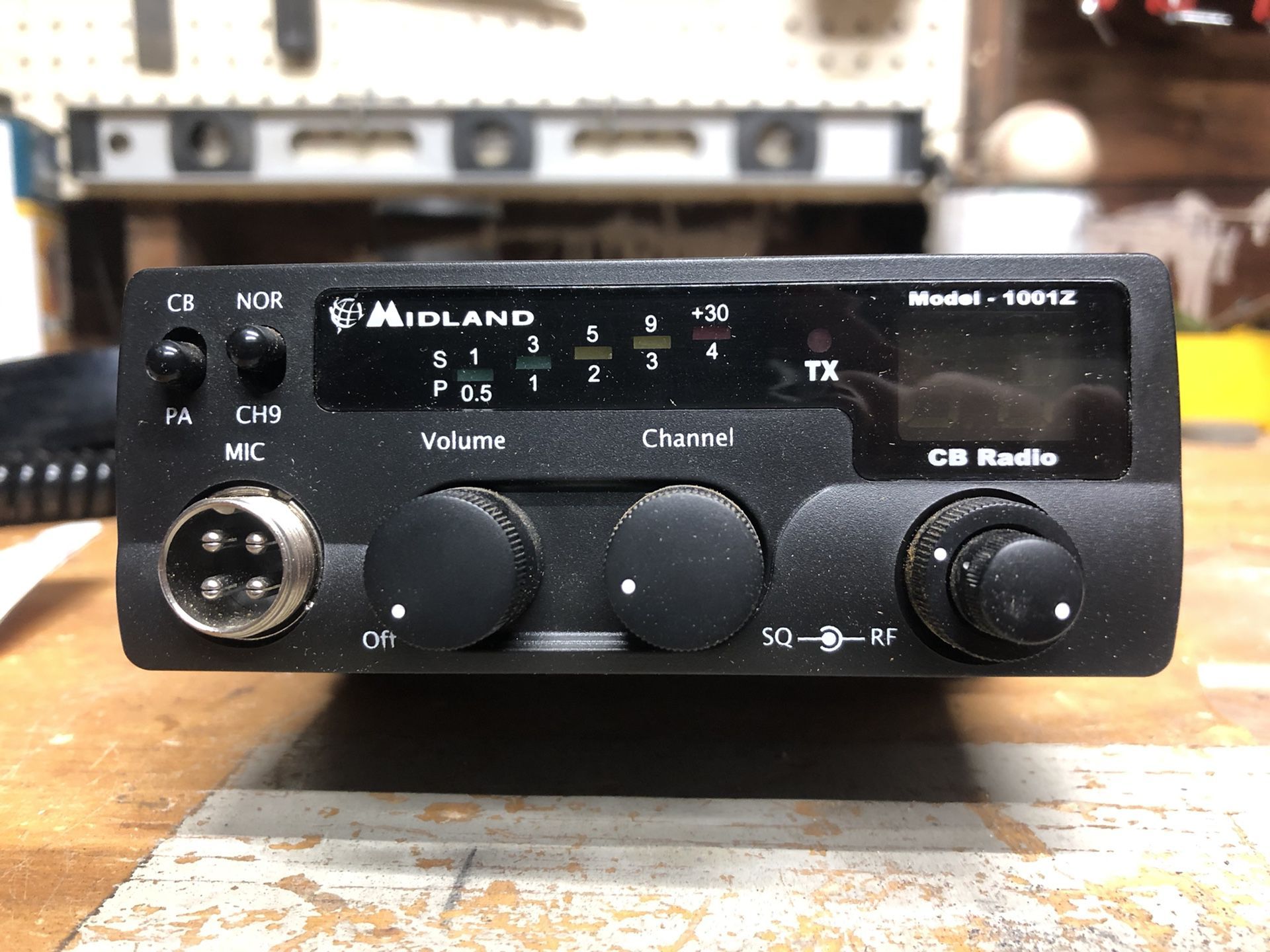 Midland 1001z CB Radio for Sale in WA OfferUp