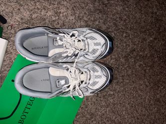 Bottega Veneta Orbit Sneakers