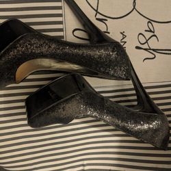 Guess brand Glitter heels 7.5