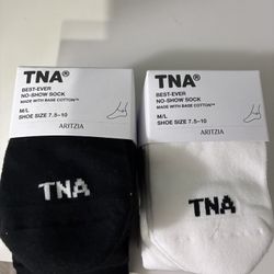 Aritzia No Show Socks