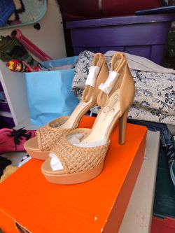 New  7.5 m Jessica Simpson shoes