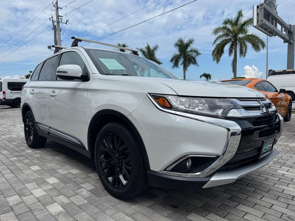 2017 Mitsubishi Outlander