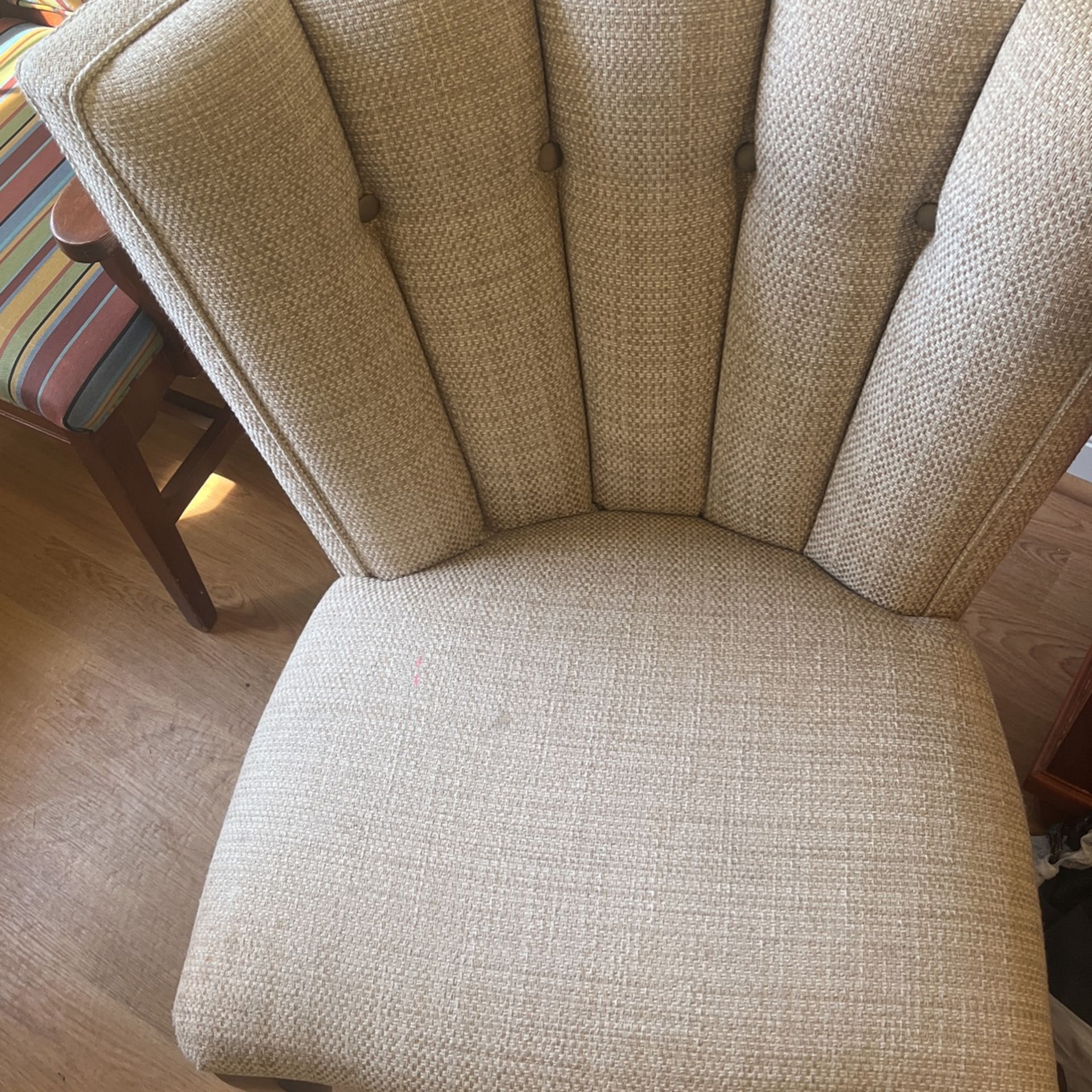 Sturdy Accent Chair for Sale in Philadelphia, PA - OfferUp