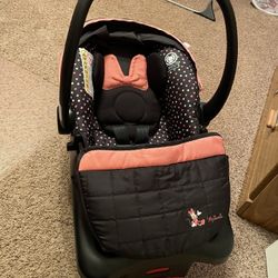 Disney Baby Light N Comfy 22 Luxe Infant Car Seat for Sale in Loganville GA OfferUp