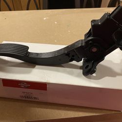 2009 Dodge Avenger Gas Pedal 