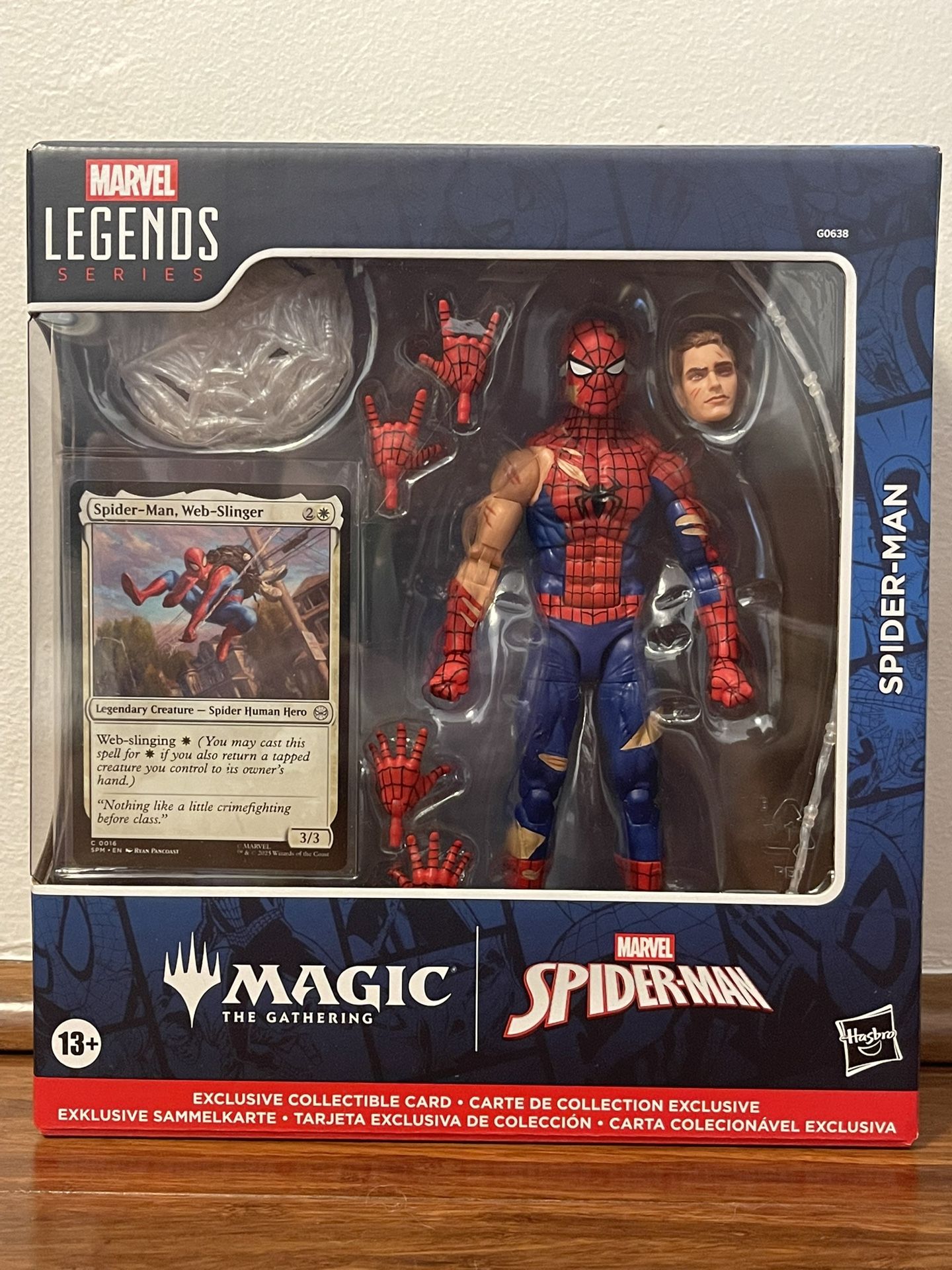 Marvel Legends Magic The Gathering Battle-Damaged Spider-Man