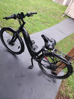 Bicycle electric aventon 2