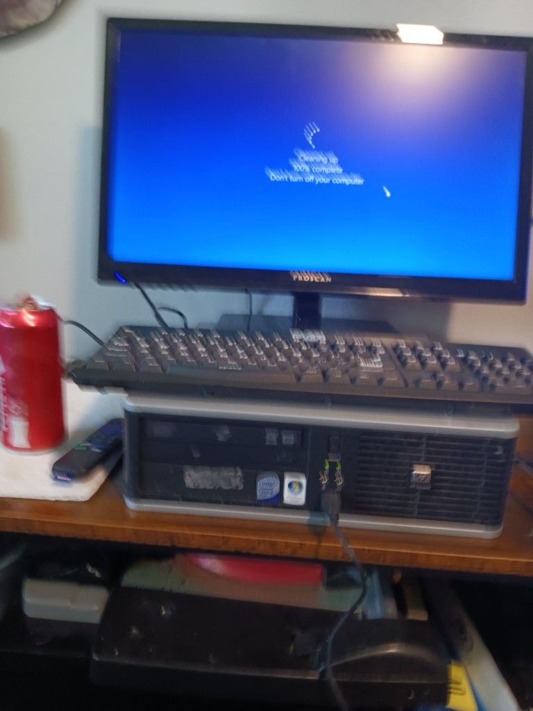 HP Computer Older One Updated Window 10 Is Slow But You Can Use It With Kids To Learn How To Work The Computer