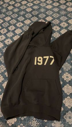 1977 essentials with tag and bag size L