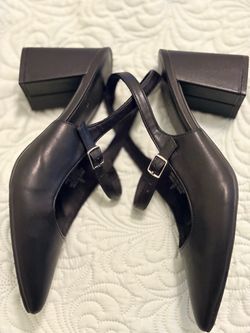 Black Leather Slingback Block Heel Pumps