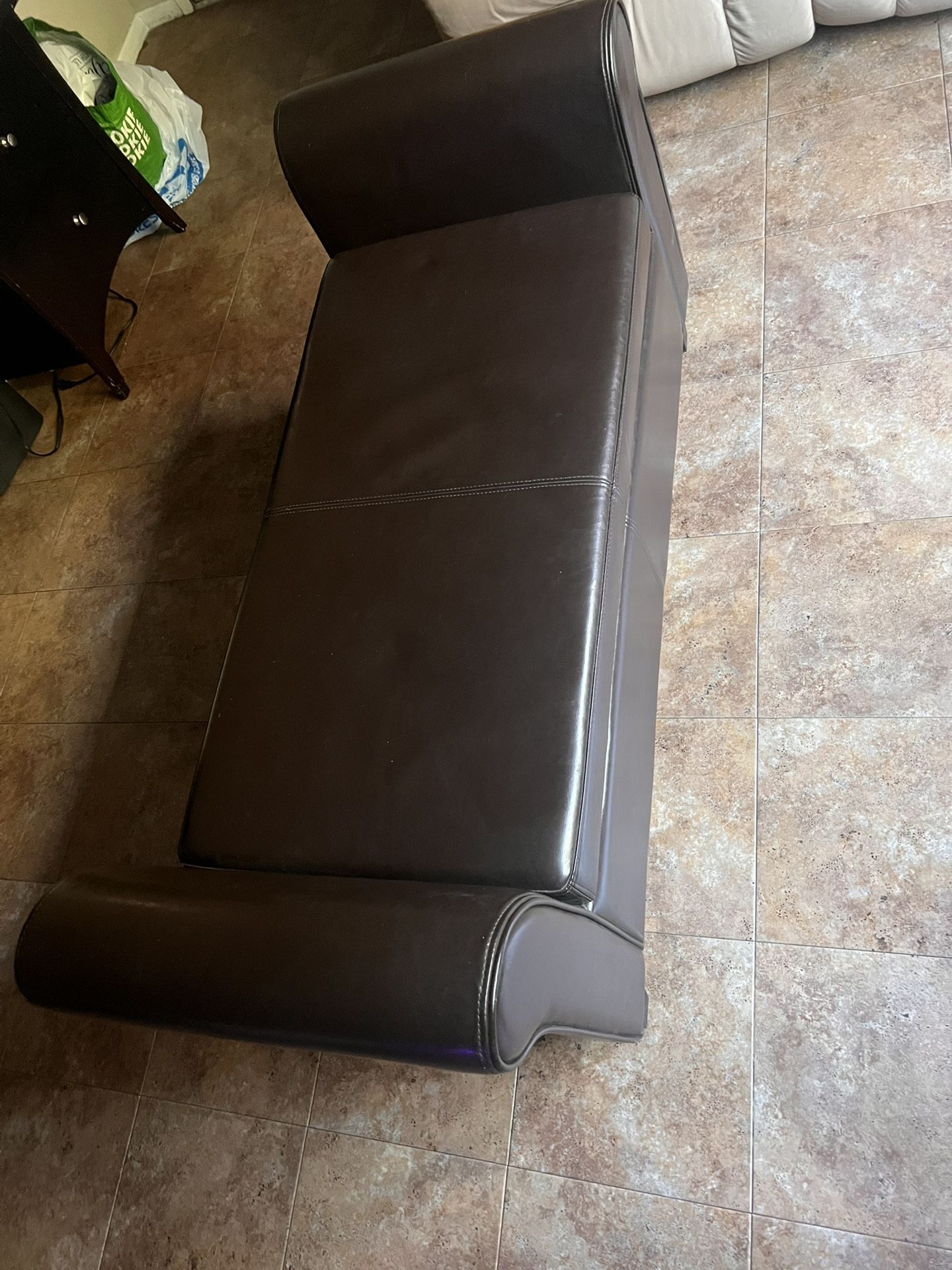 Storage Bench/ottoman