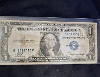 1935 A Rare  $ SILVER CERTIFICATES 