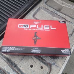 Milwaukee
M18 FUEL 18V Lithium-Ion Brushless Cordless 1/2 in. Mud Mixer (Tool-Only)