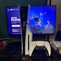 Almost New PS5 Slim 1TB Disc 