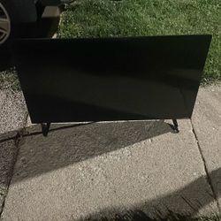 40’ Vizio Tv 