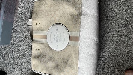 Coach Signature Tote Bag