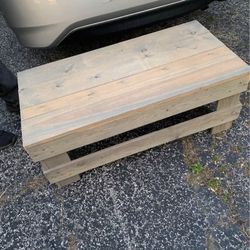Cofeee Table!! $25!!