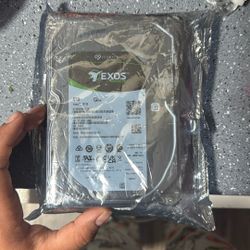 Hard Drive 8TB