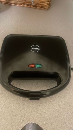 Bread toaster