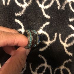 New 2 Piece Wedding Ring Size 7 (Green)