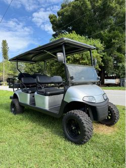 Ez Go RXV golf cart