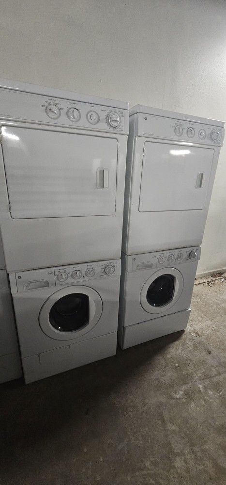 GE Stacable Set Of Washer And Electric Dryer