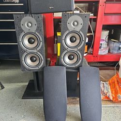Polk Speakers 2 Shelf and Center