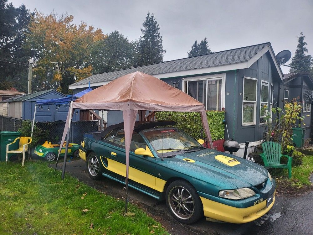 1998 Ford Mustang