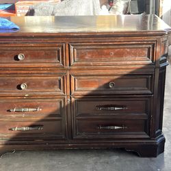 Nice Medium Table End Table Dresser 
