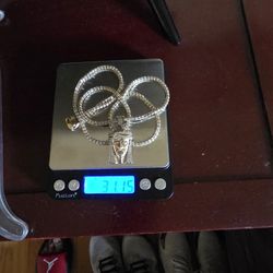 Selling A 10k Yellow Gold Diamond Ice Link Chain Used,24"