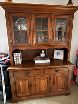 CHINA CABINET