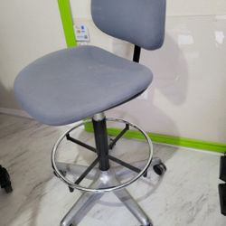 Silla en buenas condiciones 