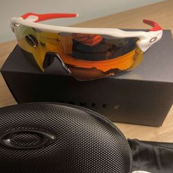 Oakley Radar EV Path Sunglasses 