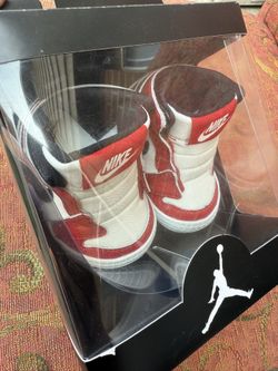 Jordan 1 Crib Bootie