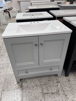 Bathroom cabinet