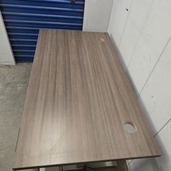 Electric Sit And Stand Ergonomic Desk 