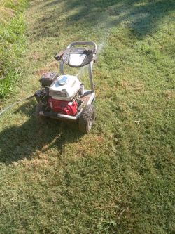 3000 Psi Honda Engine Gas Ran Power Washer