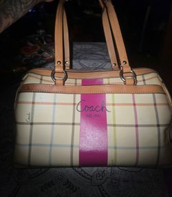Coach Cream Plaid Pink Green Blue Accents Leather Tote Purse Hang Tag