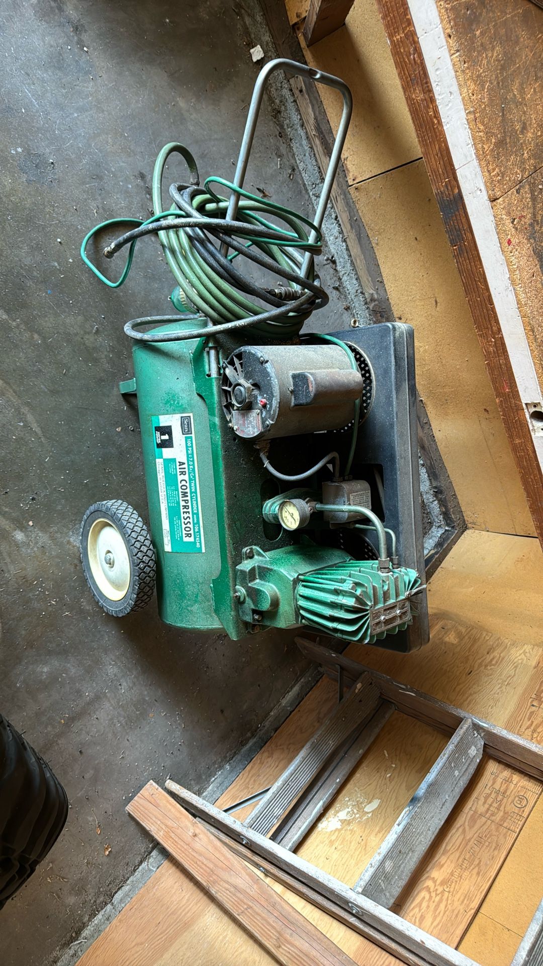 Air Compressor