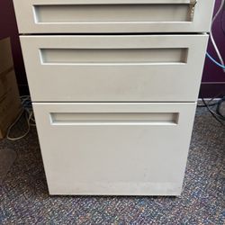 Filing cabinet Lockable Small