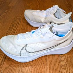 Nike - Zoom Fly 3 Running Shoes - SIZE 12.5