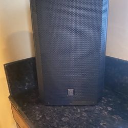 Electro-Voice ZLX-15P 15in 2-Way Powered Speaker