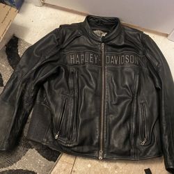 Harley Davidson Leather Classic Riding Jacket. 