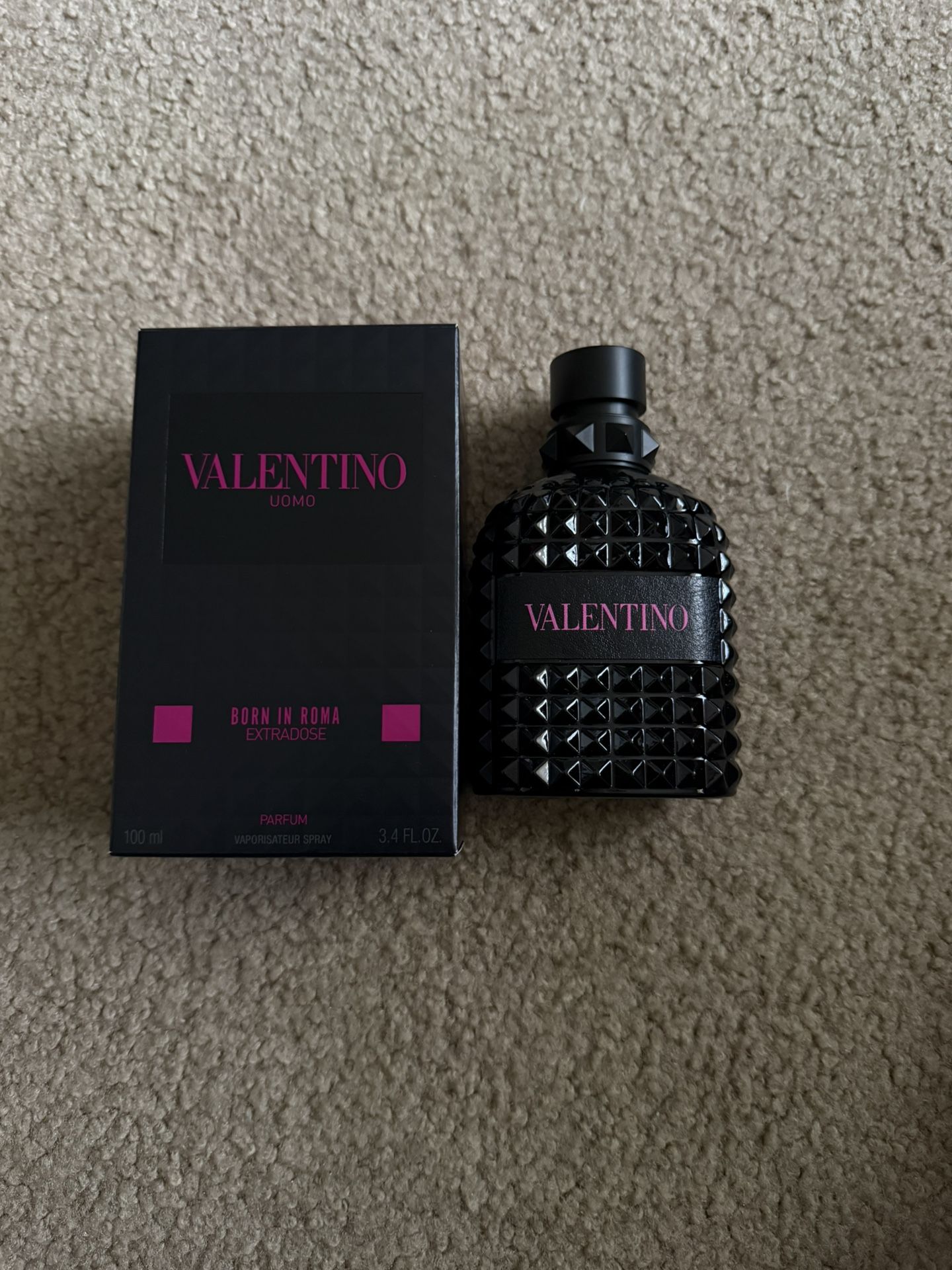 Valentino Born In Roma Extradose