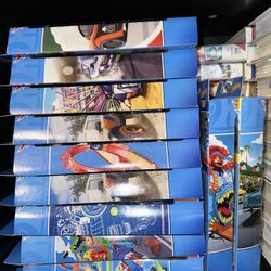 11 Hot wheels 5 Car Bundle 