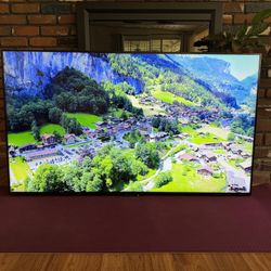 Sharp's 60-inch-class (69.5" diagonal) LC-60LE661U commercial LED smart TV