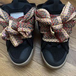 Size 45 Authentic Lanvin Curb