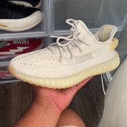 350 V2 Light