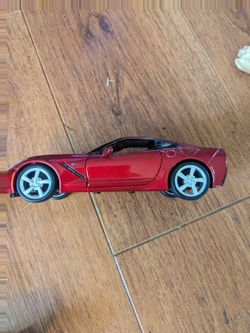 Maisto 2015 Corvette Stingray Cast Iron Toy